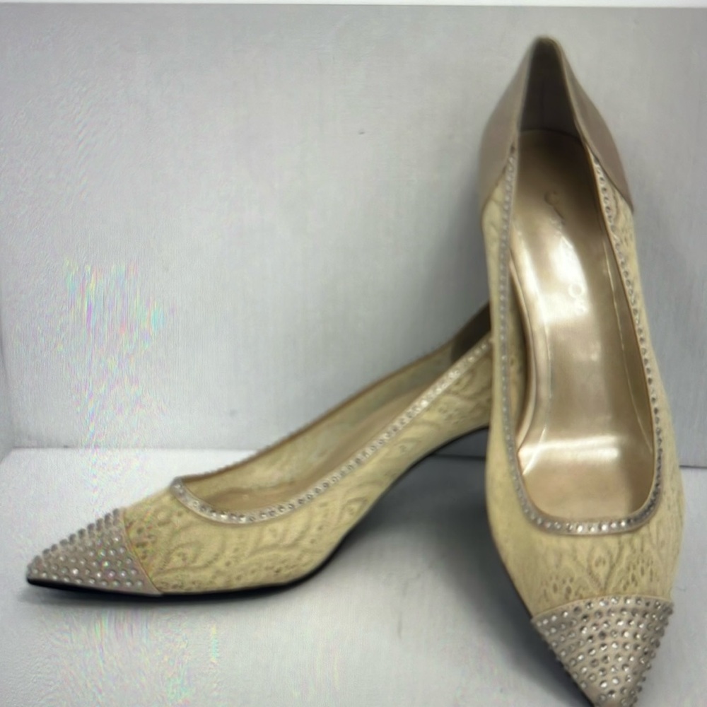 Size 11 Caparros Pointed toe lace heels
